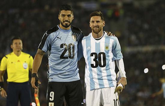 与此同时 与此同时